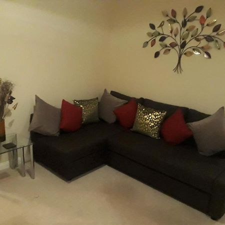 Airdrie Apartments Kültér fotó