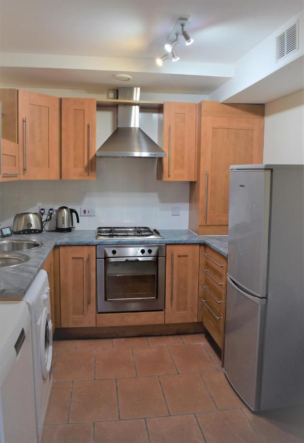 Airdrie Apartments Kültér fotó